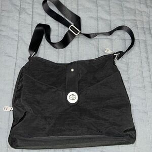 Baggallini purse 👜